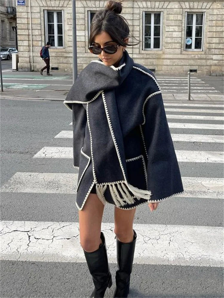 Dames Cape – Losvallend Model – Decoratieve Afwerking – Met Franjes – Boho Stijl