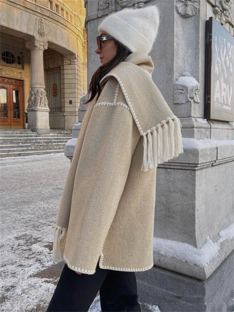 Dames Cape – Losvallend Model – Decoratieve Afwerking – Met Franjes – Boho Stijl