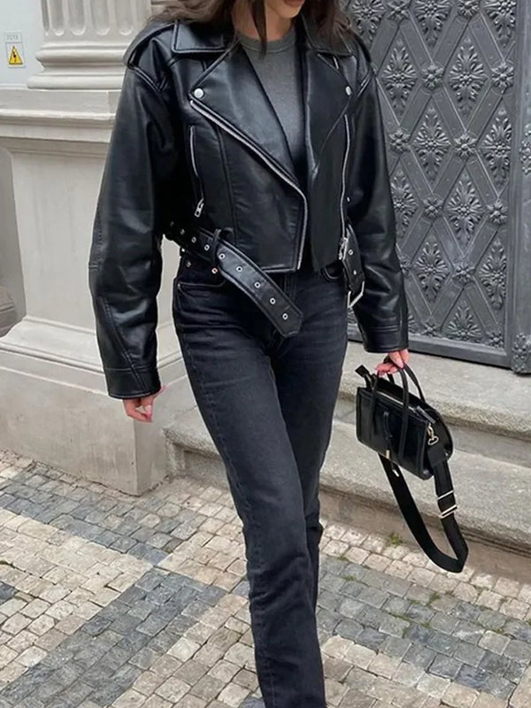 Dames Leren Jack – Asymmetrische Ritssluiting – Getailleerd Model – Bikerstijl met Riem